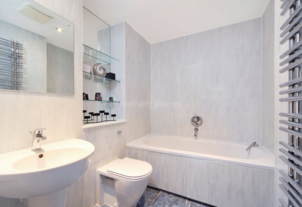 Bathroom view of Artilleries Image 1