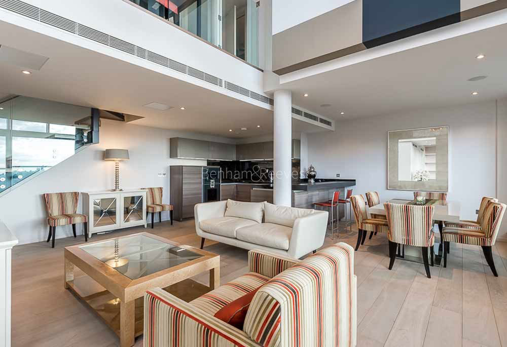 Reception view of Baltimore Tower Image 1