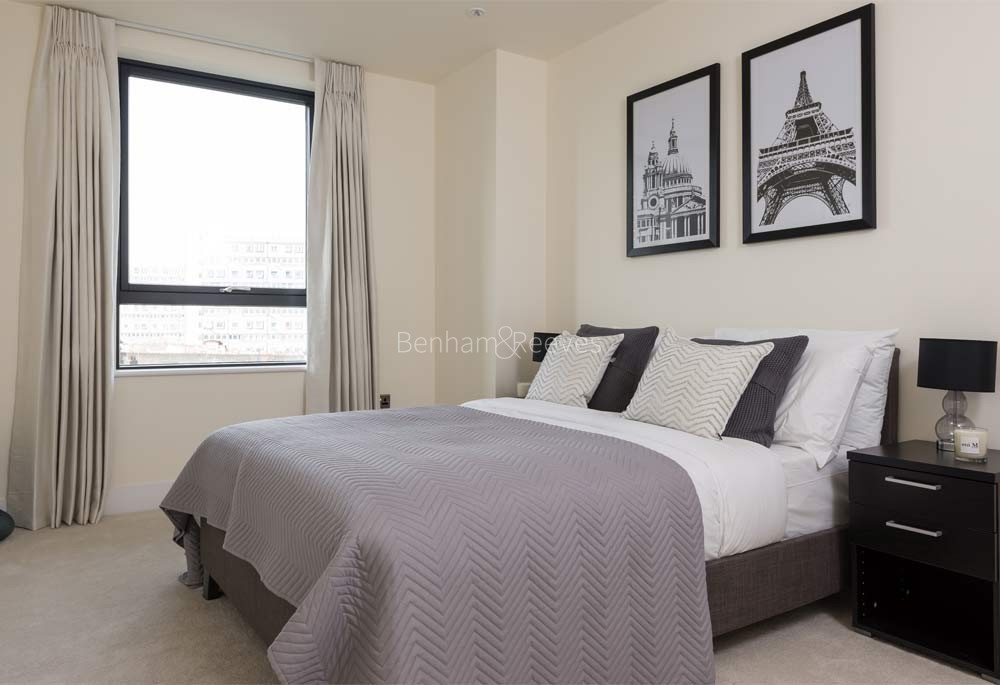 Bedroom view of Battersea Exchange Image 1