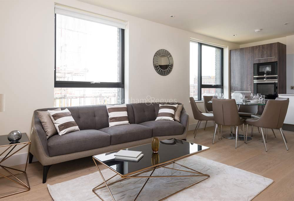 Reception view of Battersea Exchange Image 1