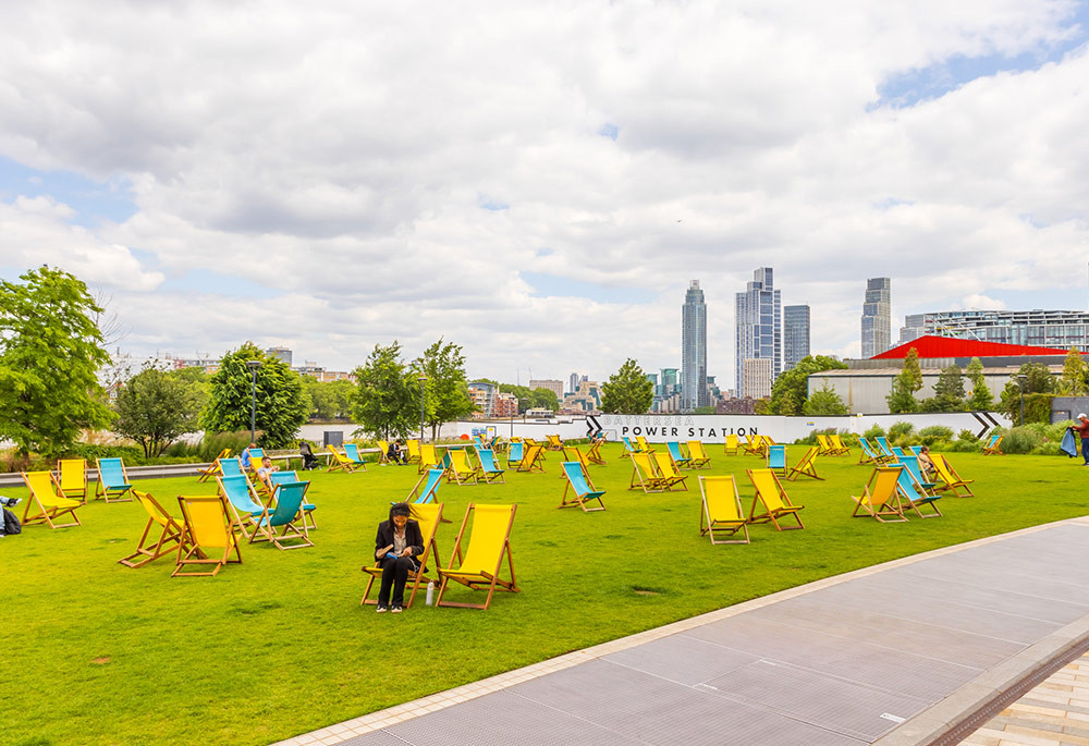 Exterior view of Battersea Power Station Image 4