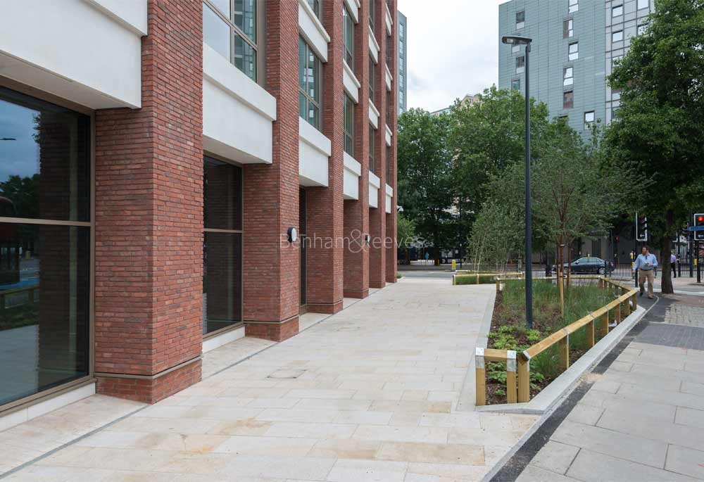 Exterior view of Blackwall Reach Image 4