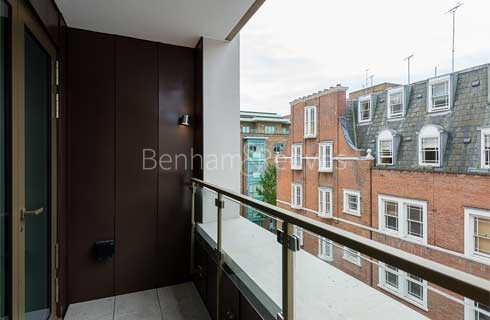 Chapter Street amenities images 1