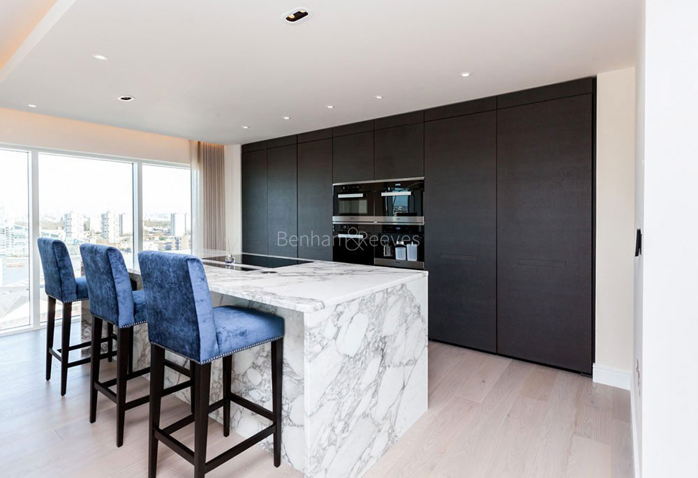 Kitchen view of Chelsea Creek Image 1