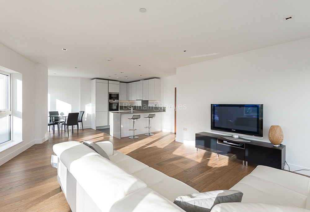 Kitchen view of Dickens Yard Image 2