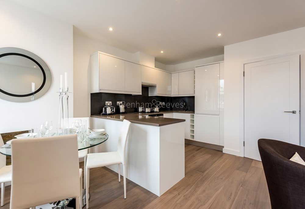 Kitchen view of Earlington Image 1