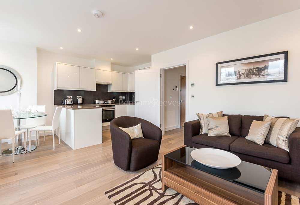 Reception view of Earlington Image 1