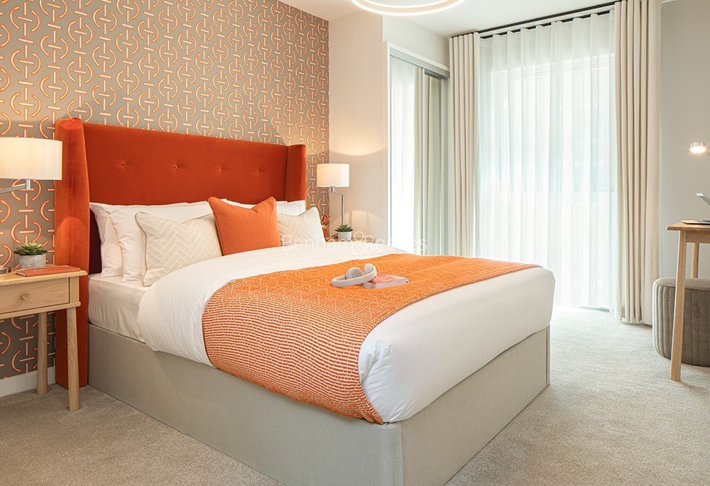 Bedroom view of Eastman Village Image 2