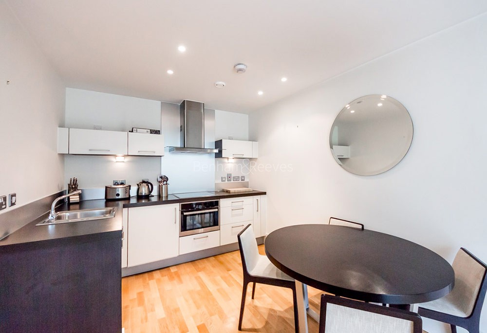 Kitchen view of Highbury Square Image 1