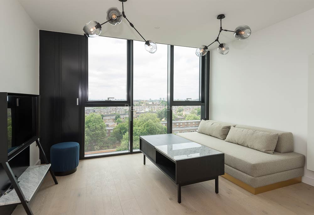 Reception view of Hill House Image 1