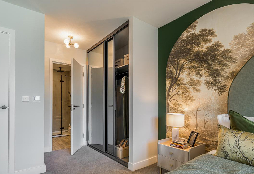 Bedroom view of Kew Bridge Rise Image 6