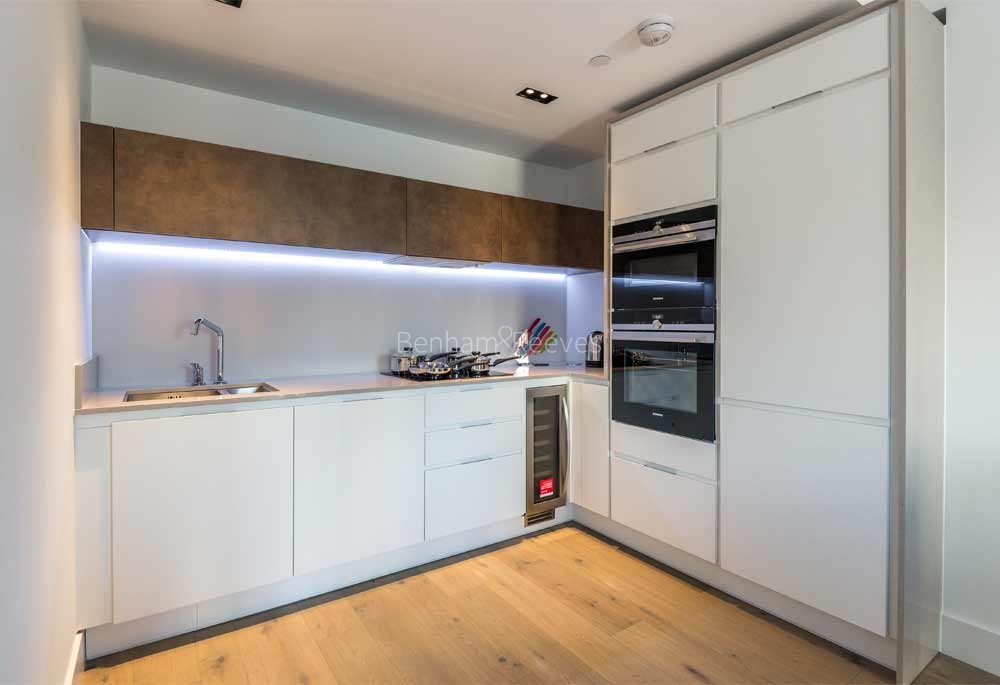 Kitchen view of Keybridge Image 1