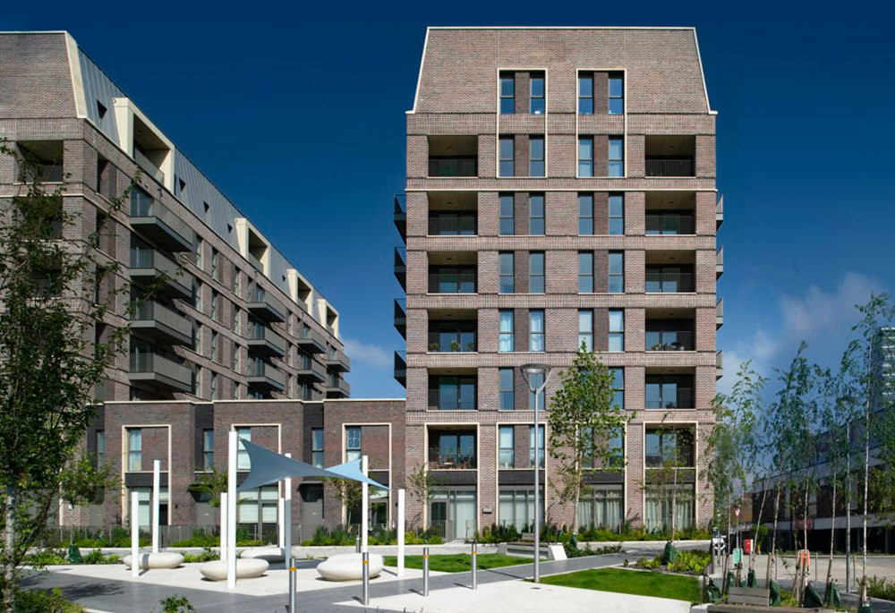 Exterior view of King George's Gate Image 1