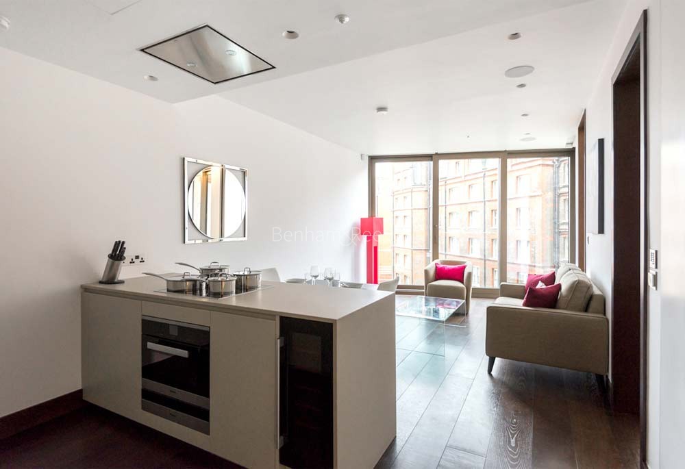 Kitchen view of Kings Gate Walk Image 3