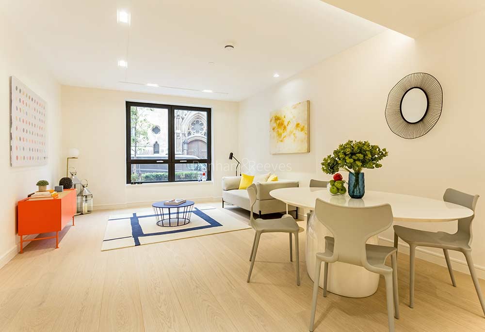 Reception view of Lincoln Square Image 2