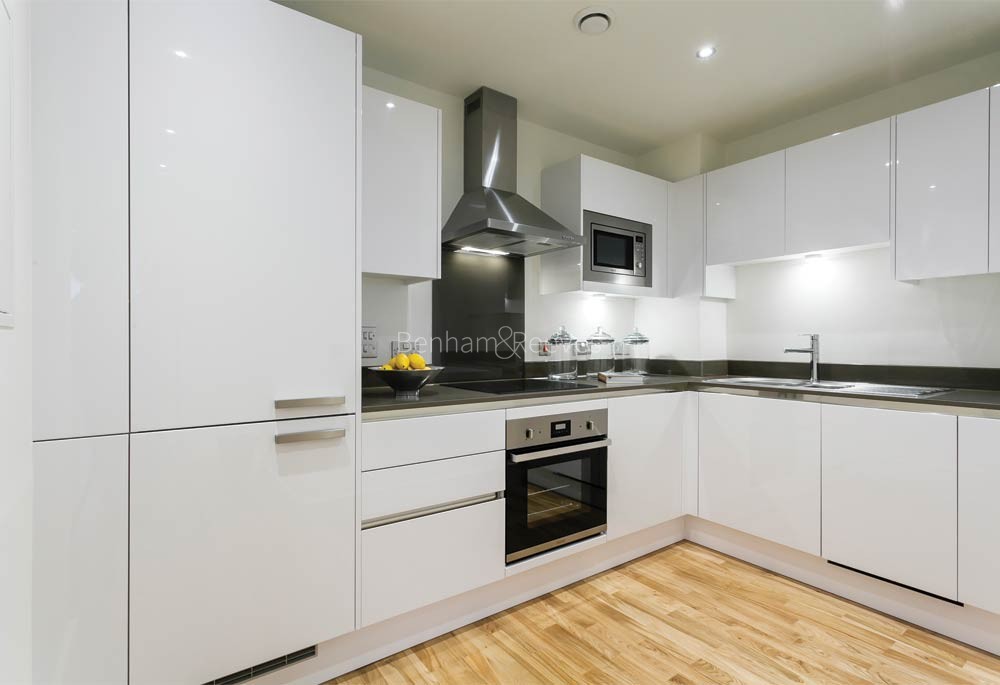 Kitchen view of Marine Wharf East Image 1