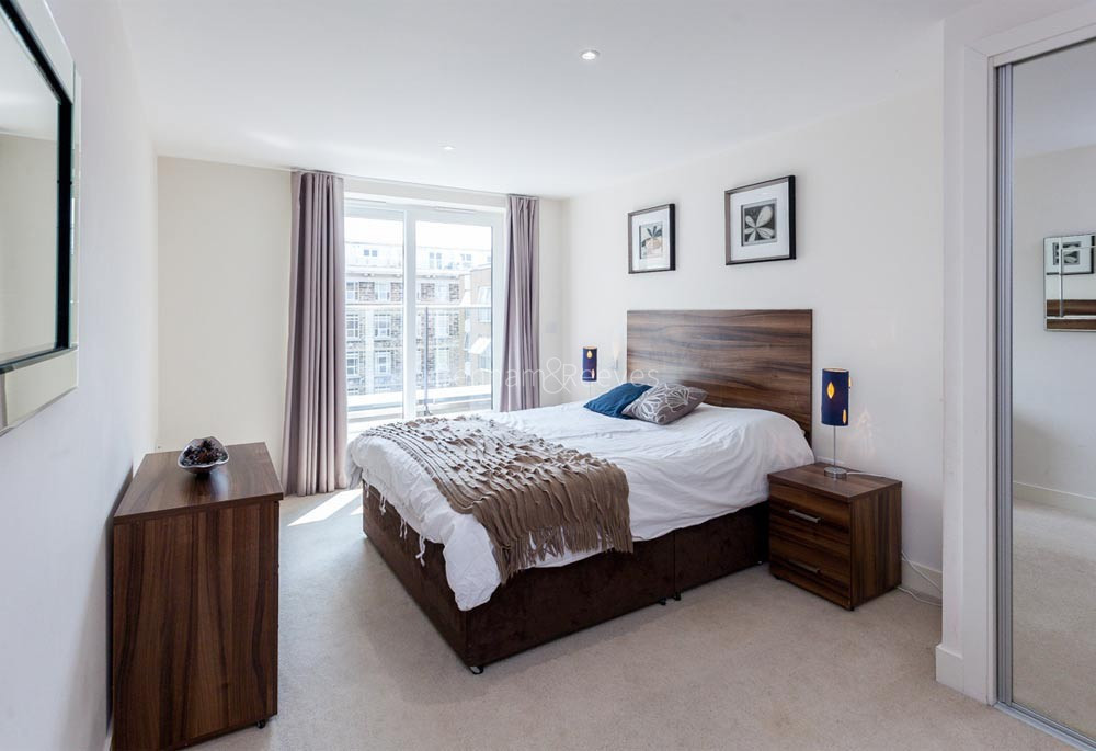 Bedroom view of Napier Square Image 1