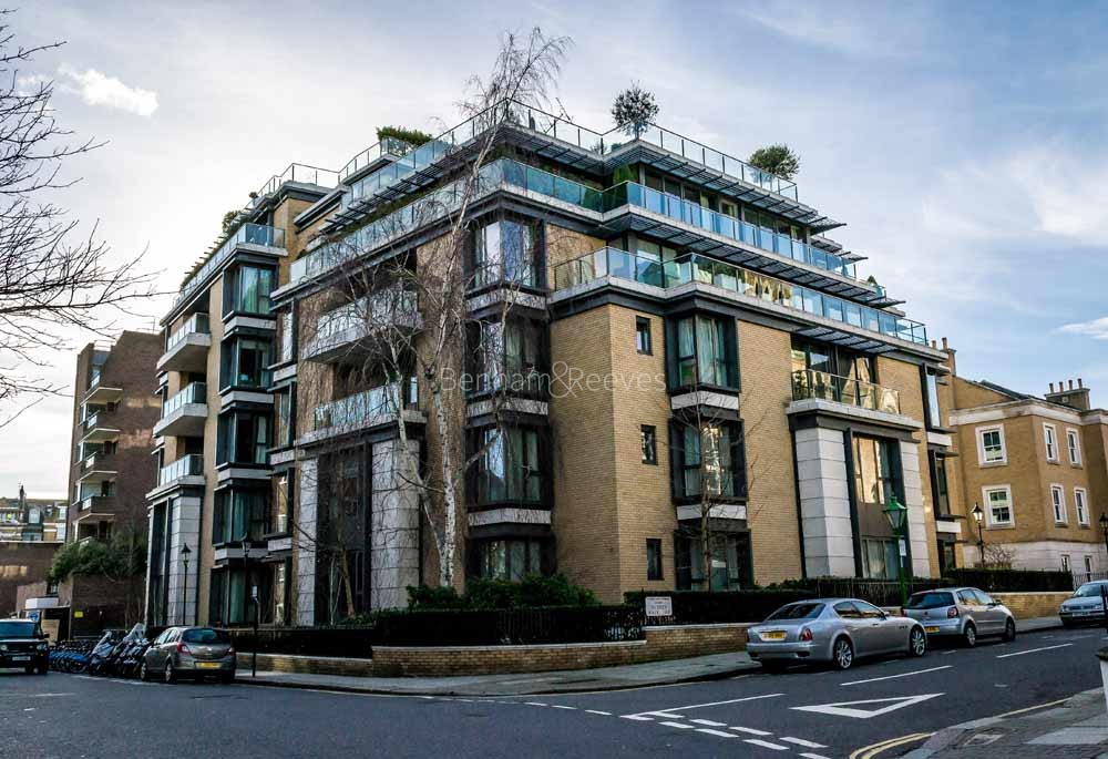 Exterior view of One Wycombe Square Image 1