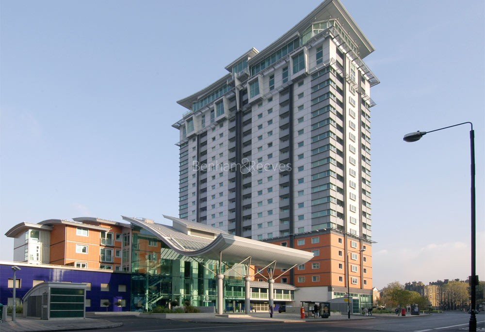 Exterior view of Perspective Image 1