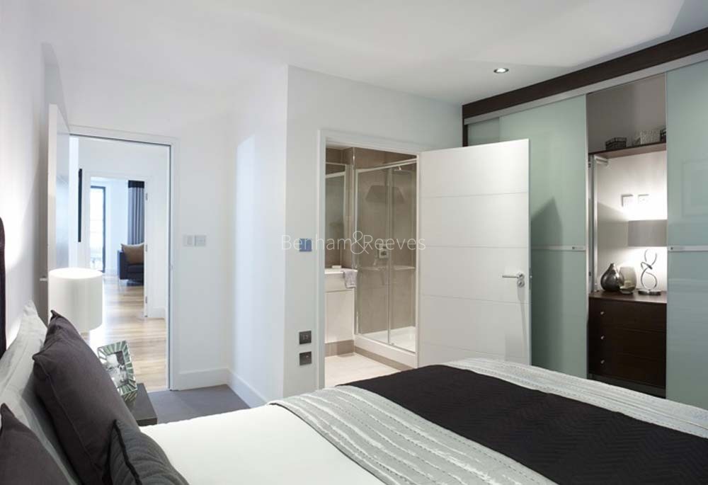 Bedroom view of Portobello Square Image 1