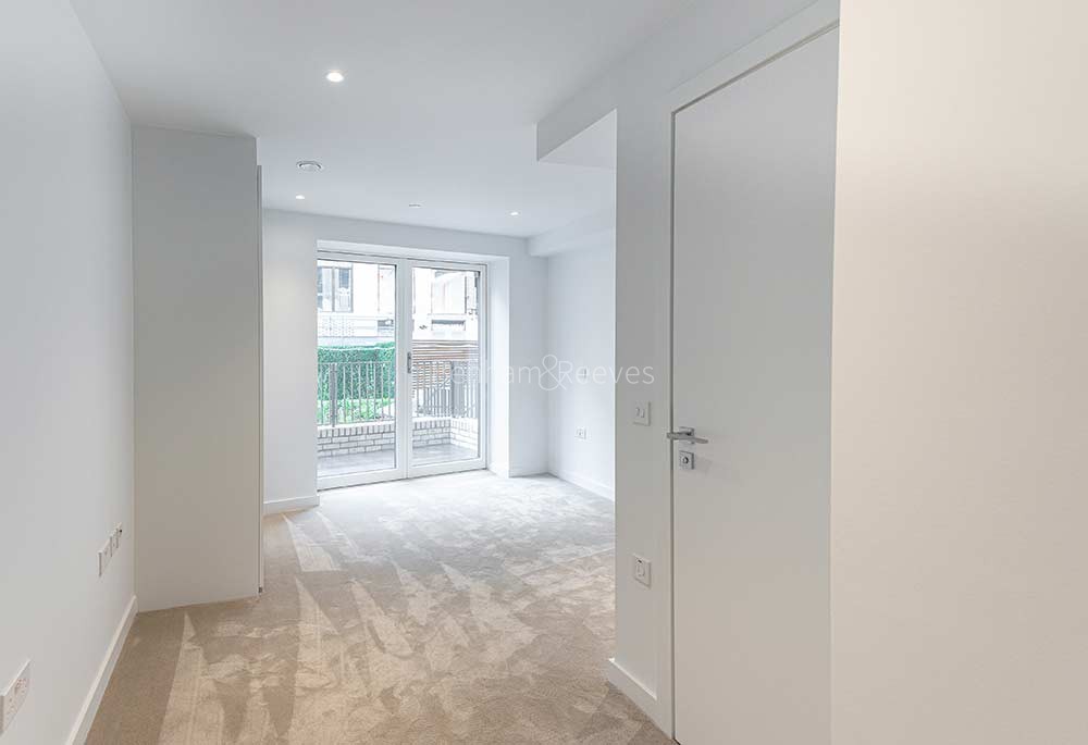 Bedroom view of Postmark Image 1