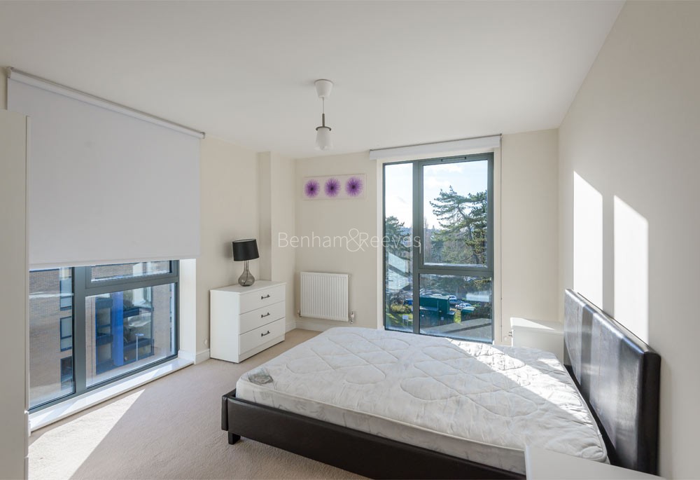 Bedroom view of Pulse Image 1