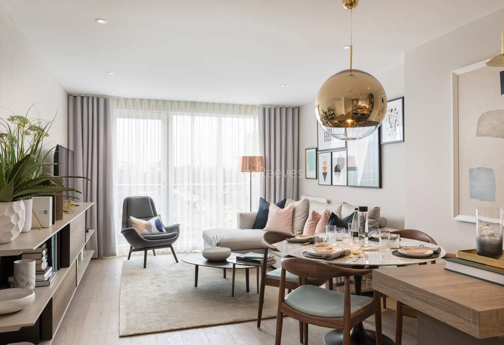 Reception view of Queenshurst Image 2