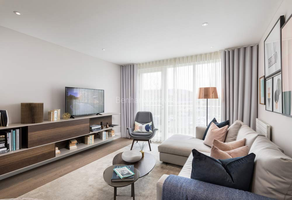 Reception view of Queenshurst Image 1