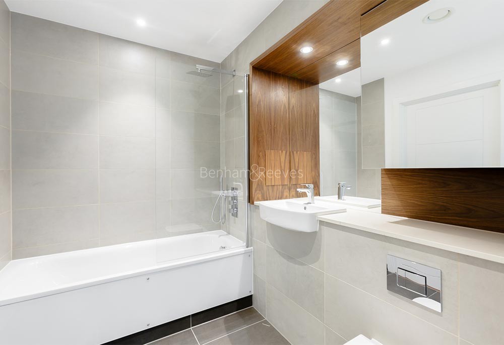 Bathroom view of Sailmakers Image 1