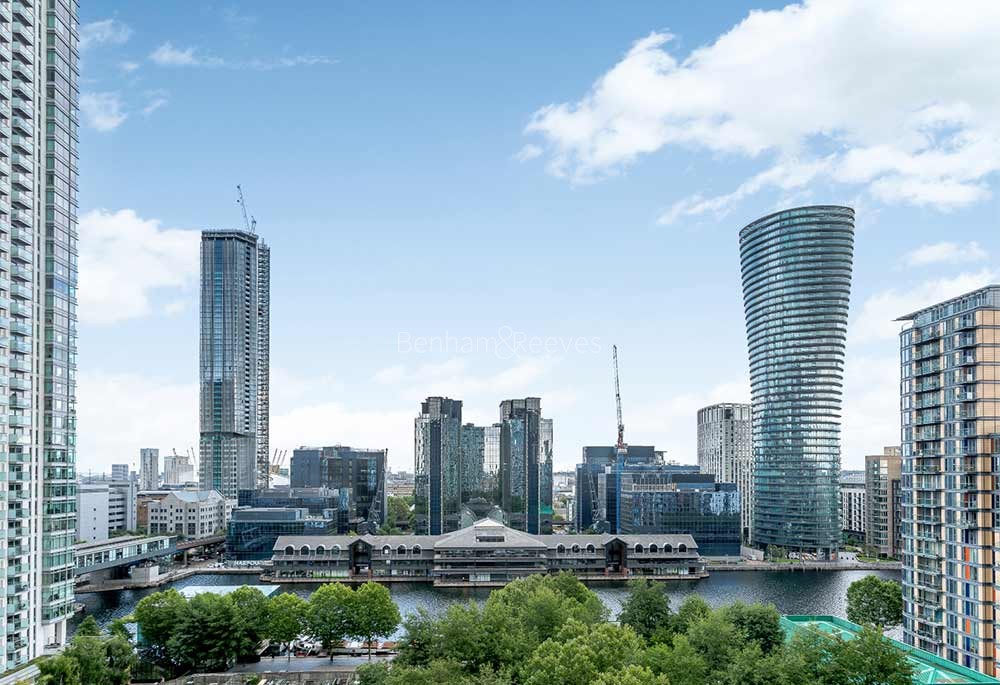 Exterior view of Sailmakers Image 1