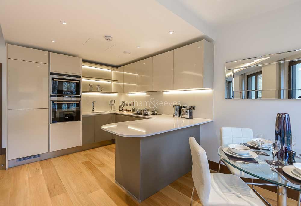 Kitchen view of St Dunstan's Court Image 1