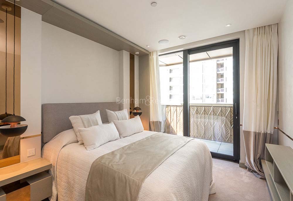 Bedroom view of The Compton Image 1