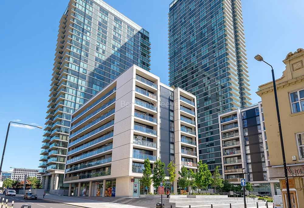 Exterior view of The Landmark Image 2