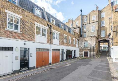Brook Mews North, Hyde Park, W2