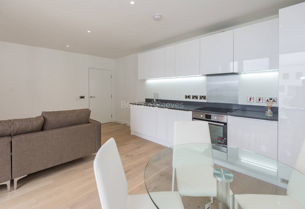 Kitchen view of TNQ Image 1