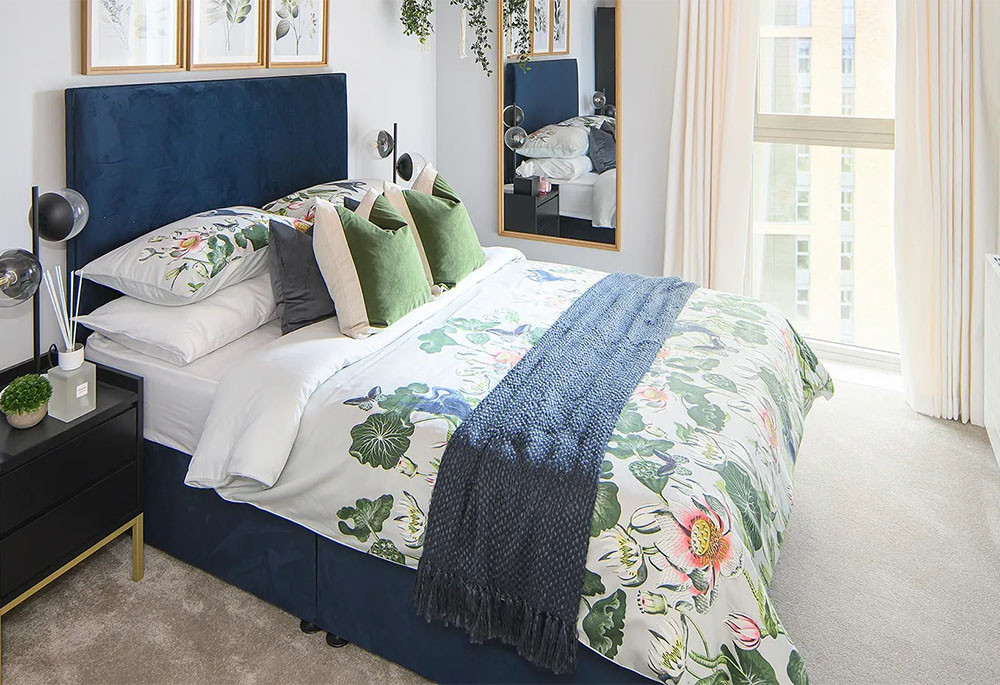 Bedroom view of Bankside Gardens Image 2