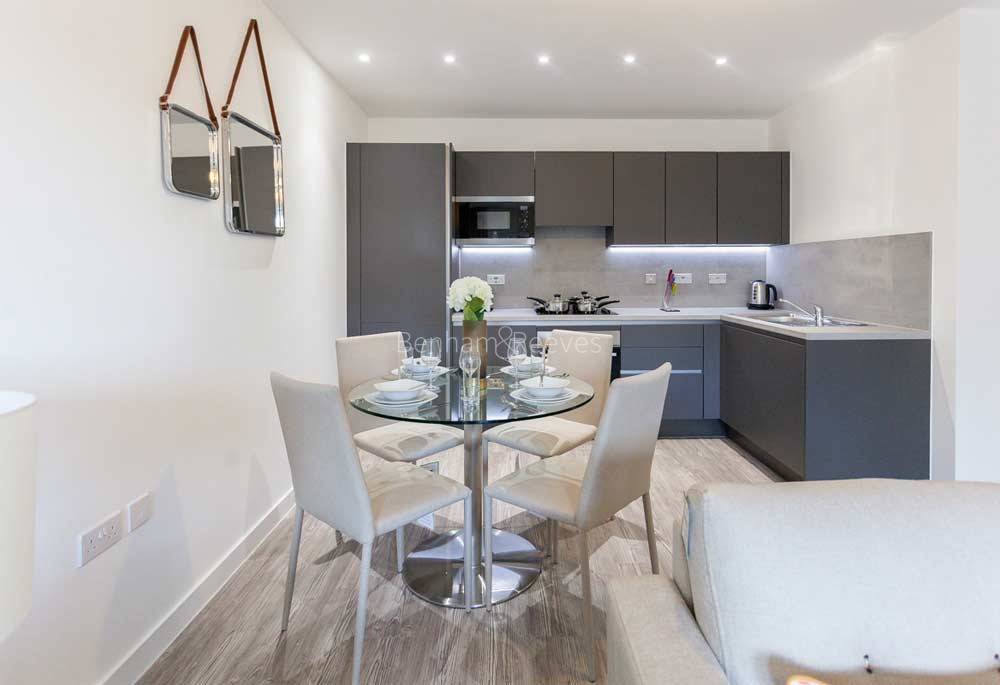 Kitchen view of Upton Gardens Image 2