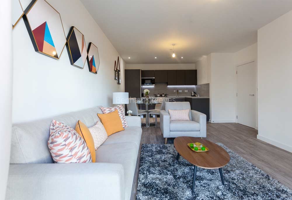 Reception view of Upton Gardens Image 3