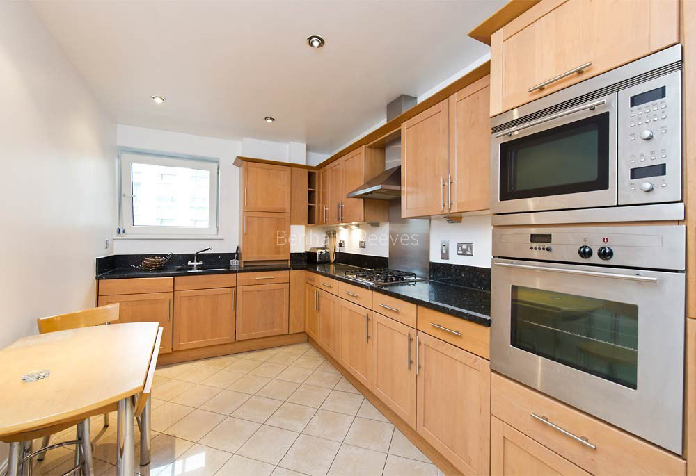 Kitchen view of Warren House (Kensington Westside) Image 1