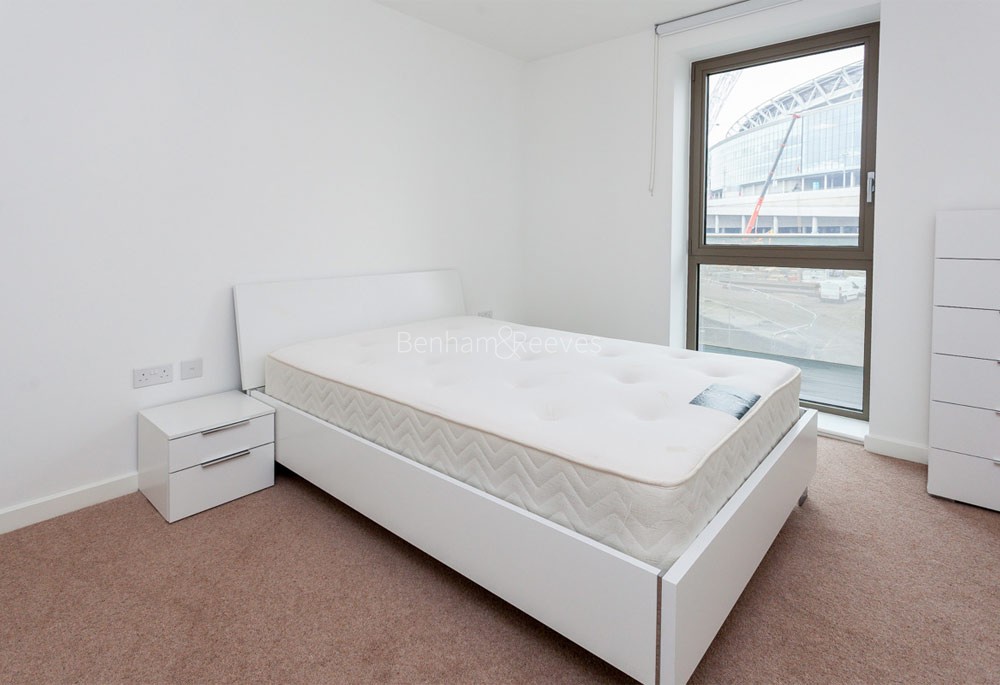 Bedroom view of Wembley Park Gate Image 1
