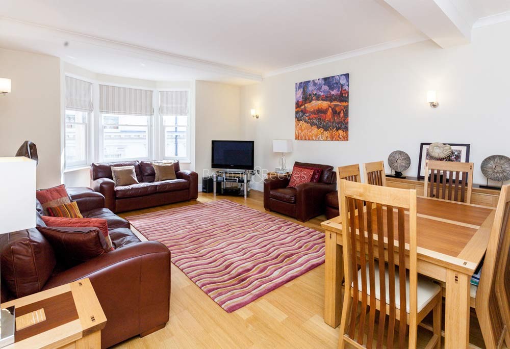 Reception view of Whitefriars Image 1