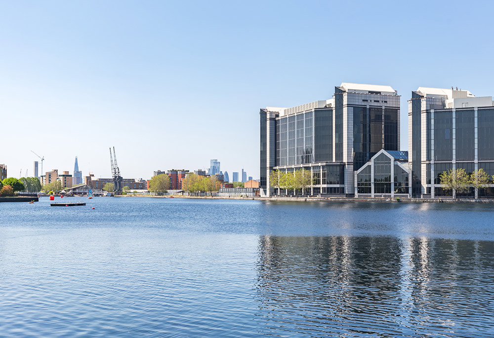 Exterior view of Clippers Quay Image 2