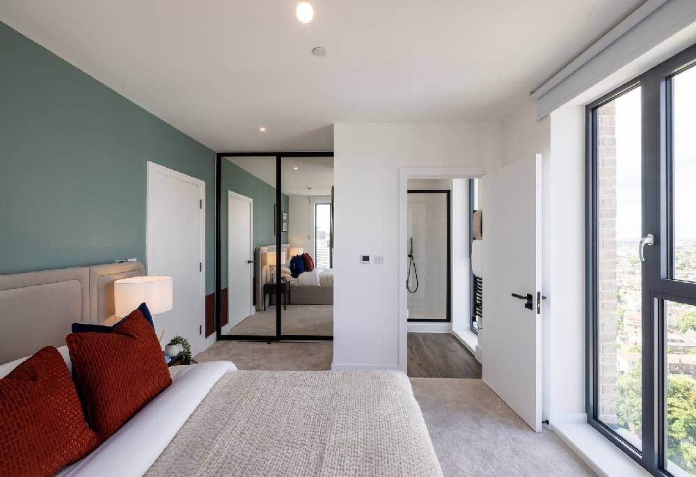 Bedroom view of London Square Croydon Image 2