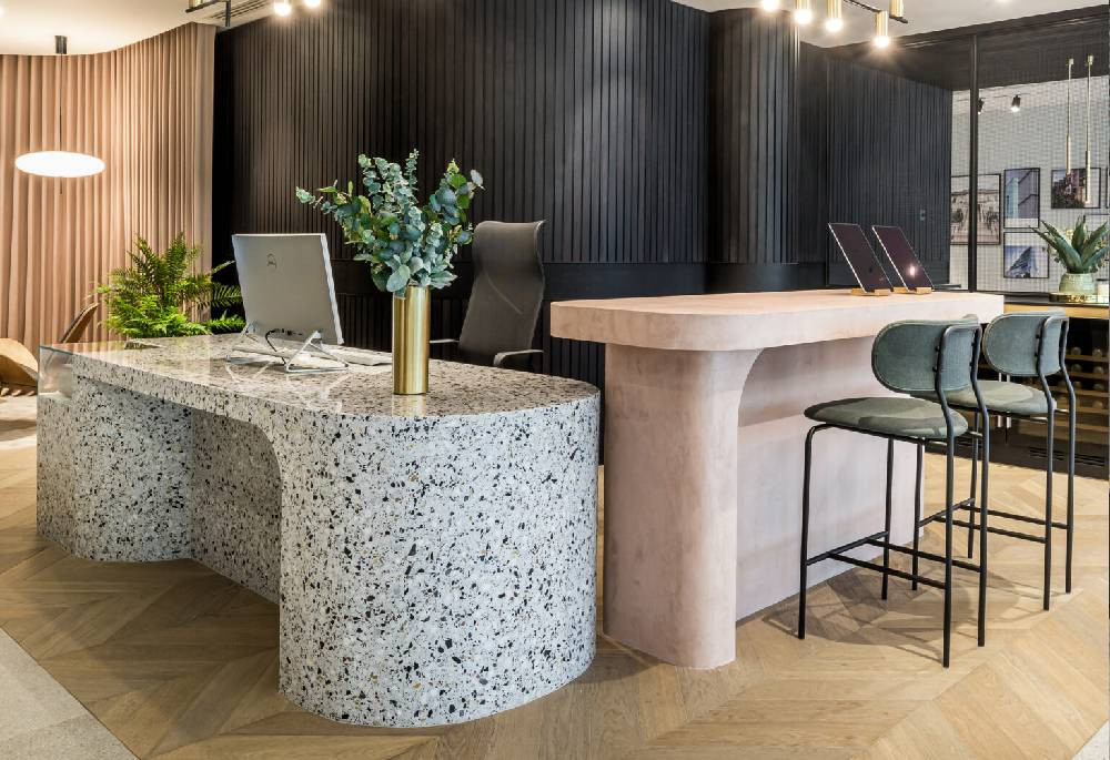 Reception view of Shoreditch Parkside Image 2