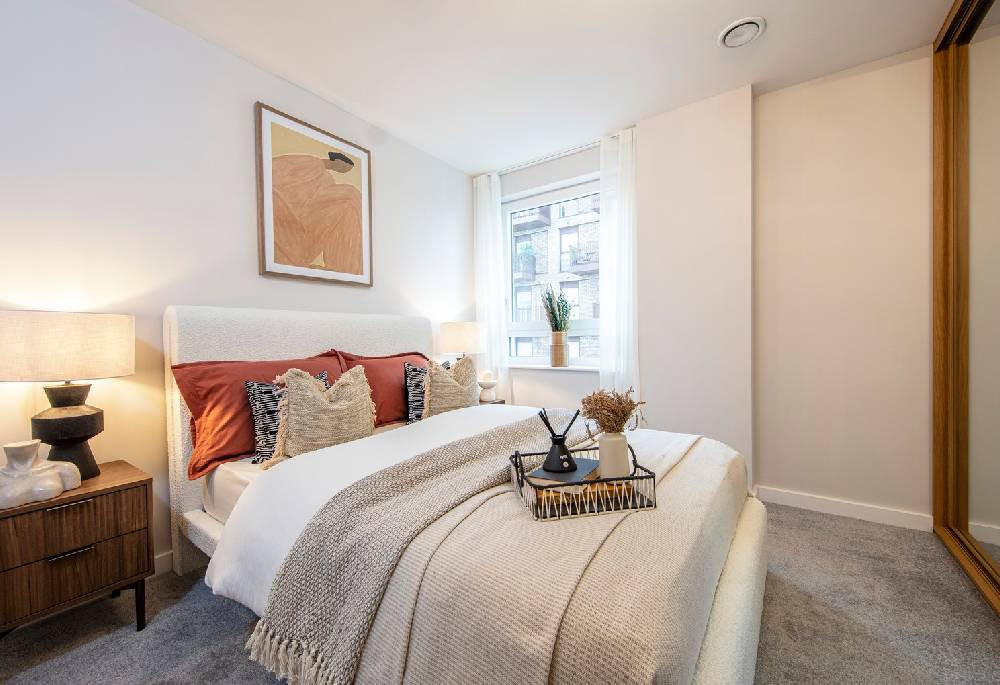 Bedroom view of The Silverton Image 1