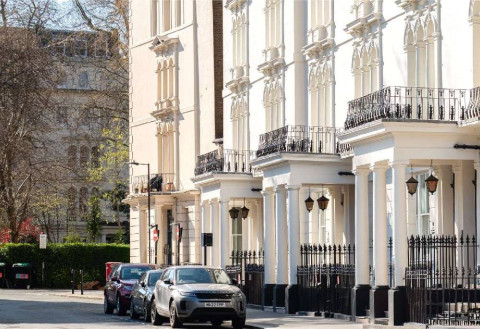 No. 18 Porchester Gardens