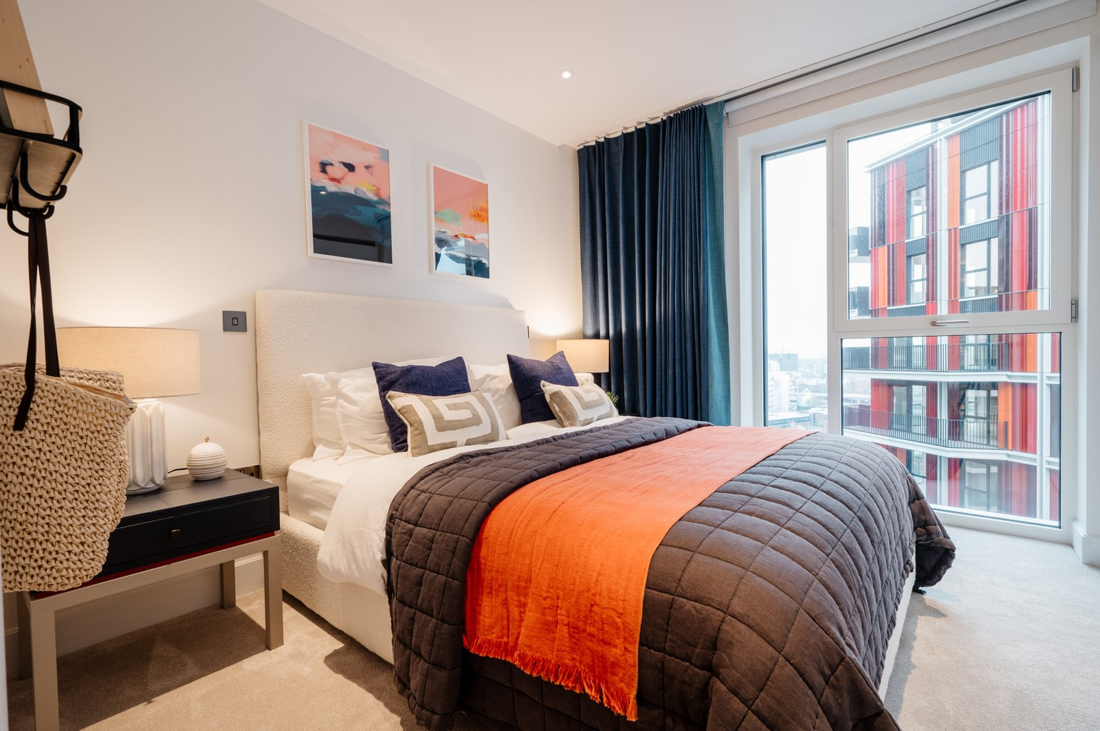 Bedroom view of White City Living Image 1