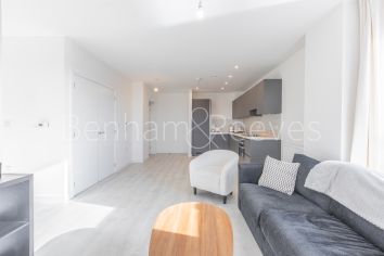 East Acton Lane, Acton, W3