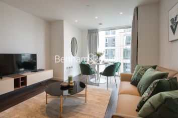 Royal Mint Street, Tower Hill, E1