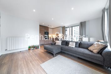 Whiting Way, Surrey Quays, SE16